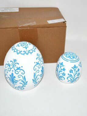 Bucherry 2 Pc Ceramic Easter Egg Decorations White Blue Figurines 5" & 3.5" NWT